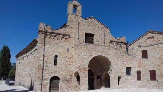 Basilica Imperiale di Santa Croce al Chienti